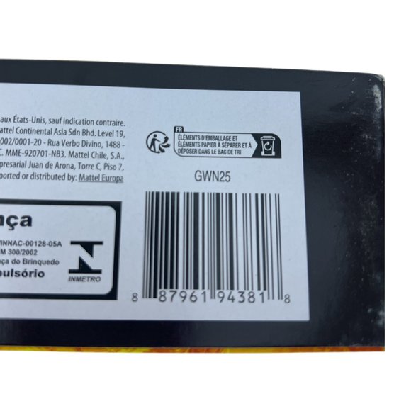 Jurassic World: Dominion Extreme Damage Owen & Velociraptor 'Blue' Pursuit Pack - Picture 4 of 4